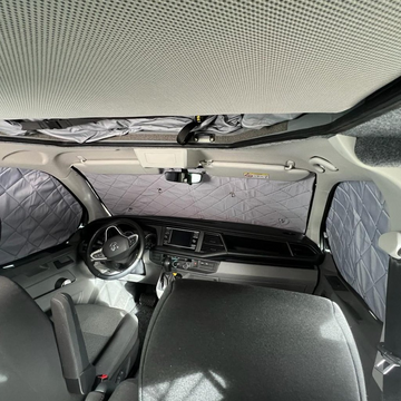 ISO-Matte Magnetbefestigung Detail VW T7 Transporter Ford Transit Custom